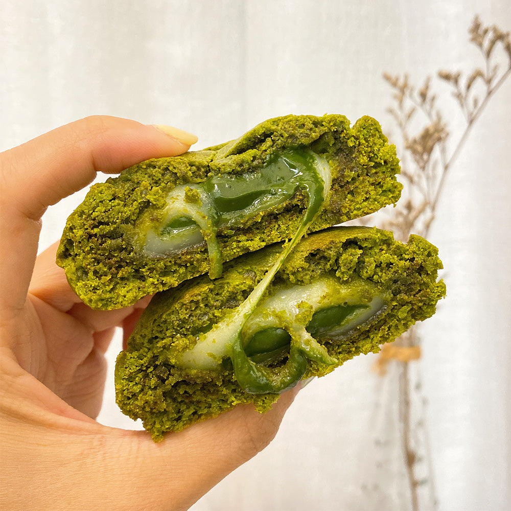 Pure Matcha Mochi Cookie 抹茶流心麻糬厚曲奇