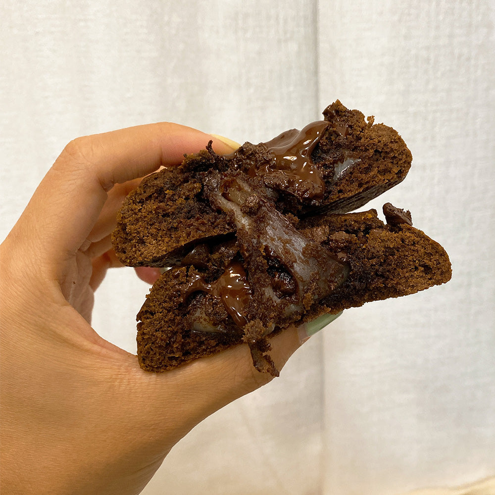 Double Dark Chocolate Mochi Cookie 雙重黑朱古力流心麻糬厚曲奇